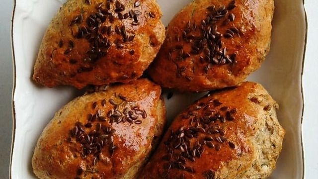 İçi Dolu Dolu: Cevizli Dereotlu Tam Buğday Poğaça