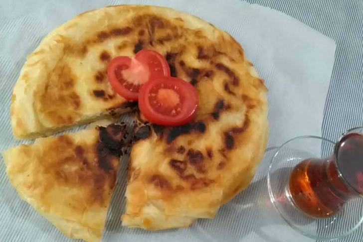 Pratik Peynirli Börek Tarifi