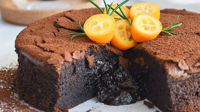 Bir Başka: Çikolatalı Fondan Kek (Gateau Fondant Au Chocolate)