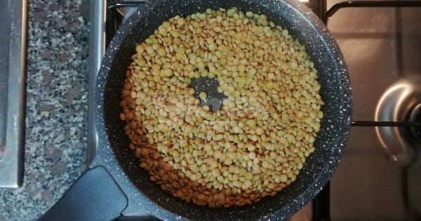 bulgurlu-yesil-mercimek-salatasi-asama-2
