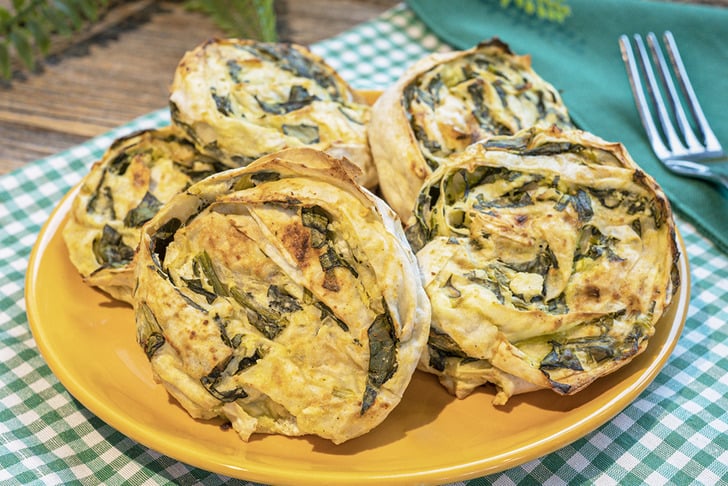 Ispanaklı Peynirli Rulo Börek Tarifi