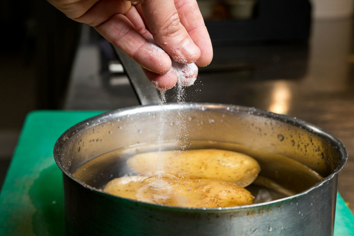 patates-haslanirken-dagilmamasi-icin-ne-yapilir1