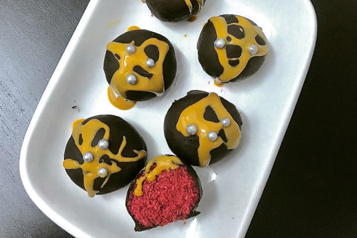Çabucak Hazırlanacak: Vişneli Vegan Trüf