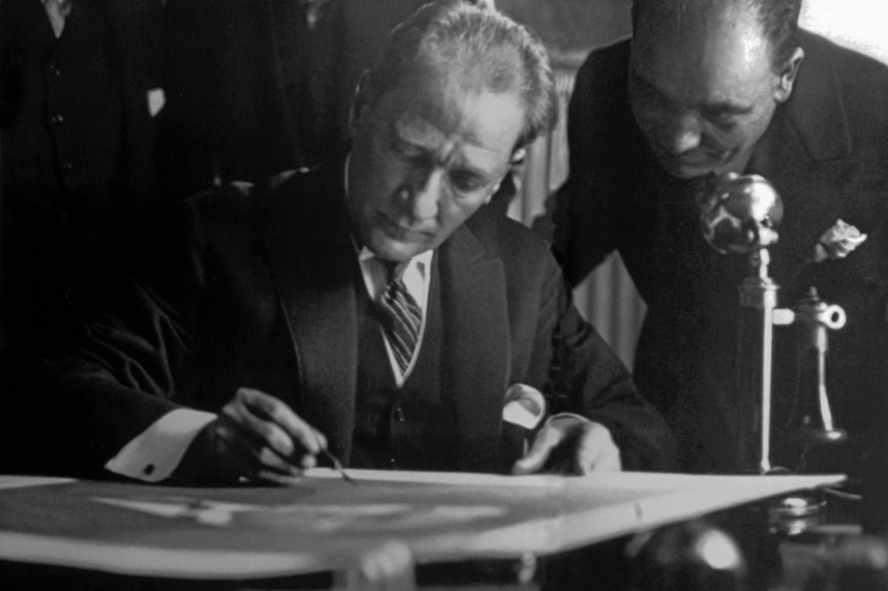 Mustafa Kemal Atatürk'ün Okudukça Daha da Gururlandıran 10 Anısı