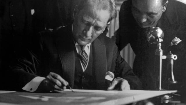 Mustafa Kemal Atatürk'ün Okudukça Daha da Gururlandıran 10 Anısı