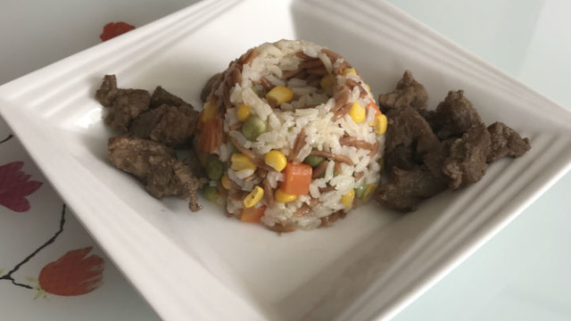 Kokusu Mis Tadı Enfes: Sebzeli Pirinç Pilavı