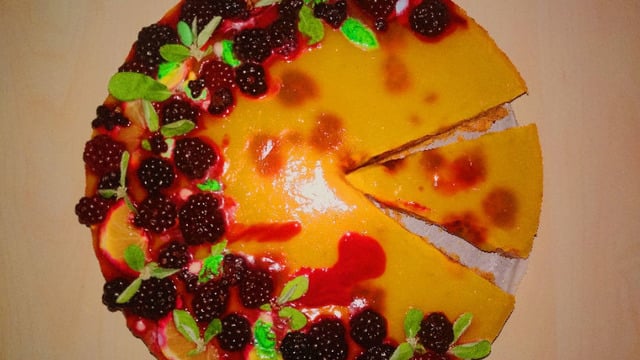 Lezzet Şöleni: Limonlu Böğürtlenli Cheesecake