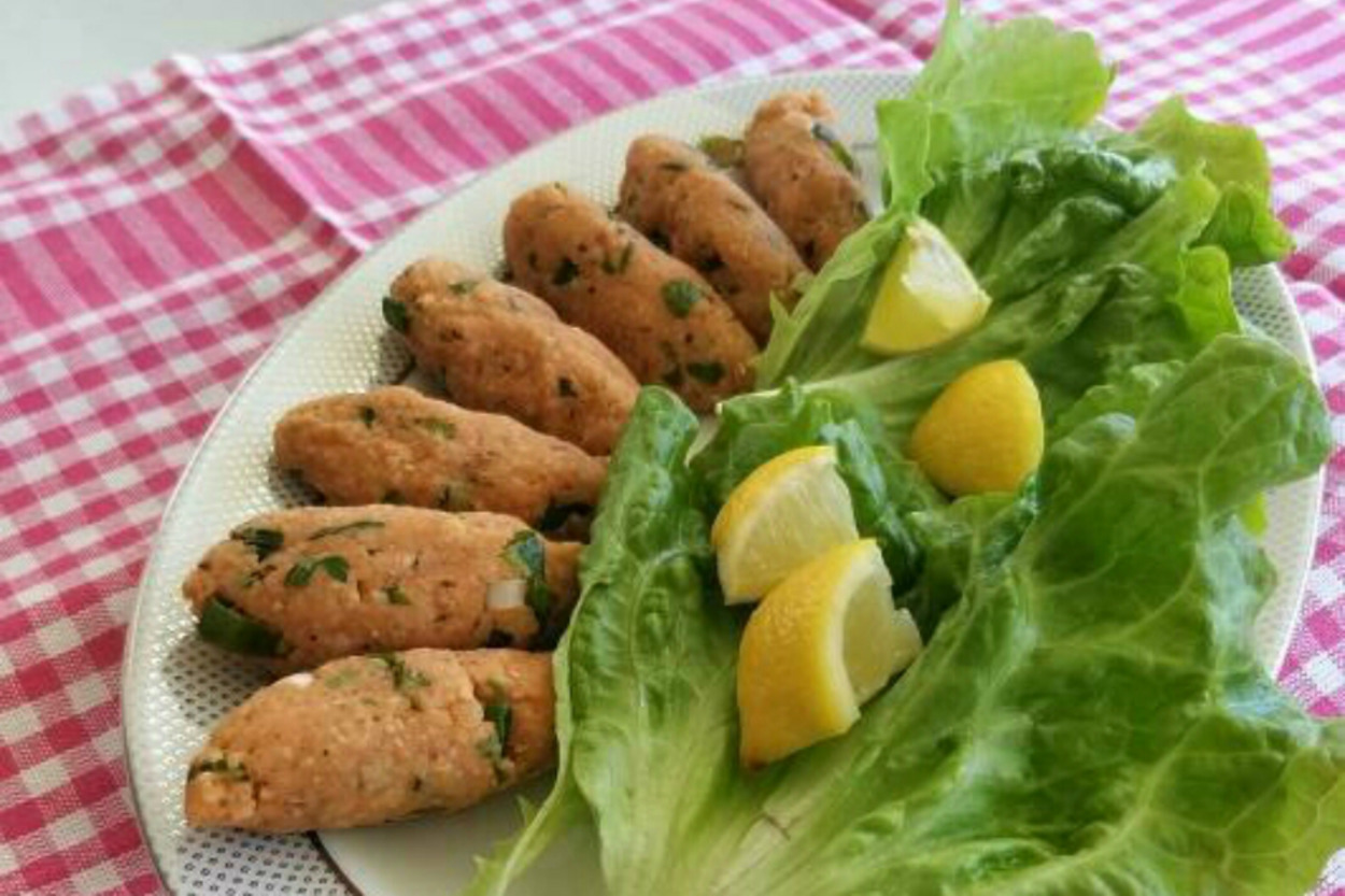 Böylesi Yok: Pratik ve Hızlı Mercimek Köftesi