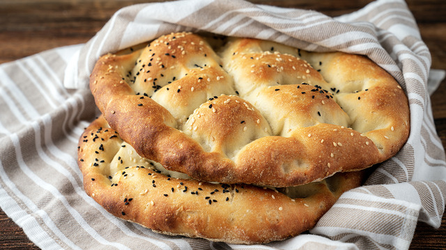 Kusursuz Olmasının Sırlarıyla: Evde Ramazan Pidesi