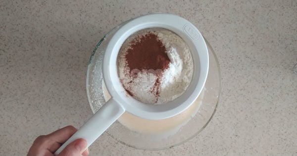 havuclu-tarcinli-kek-adim-4