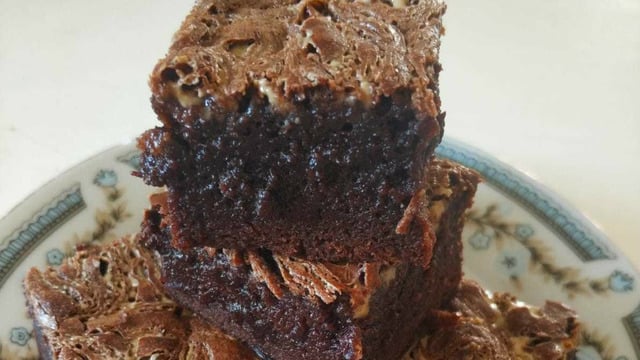 Niyet Bozduran: Tahin Pekmezli Brownie