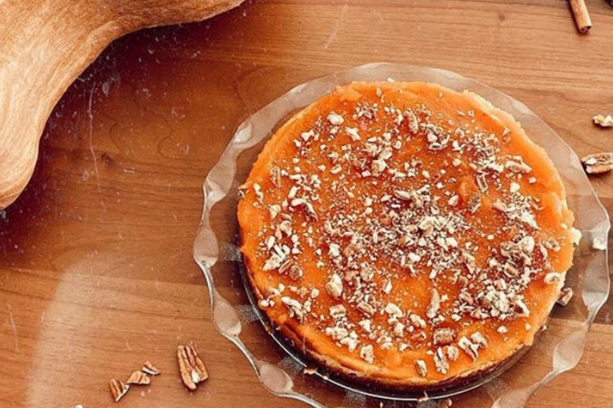 Lezzet Dolu: Bal Kabaklı Tahinli Cheesecake