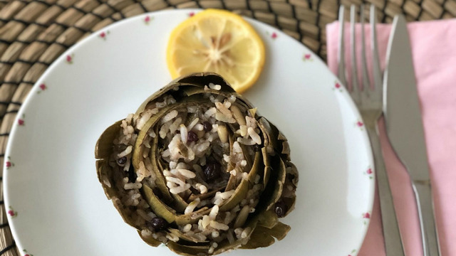En Güzel Zeytinyağlı: Enginar Dolma