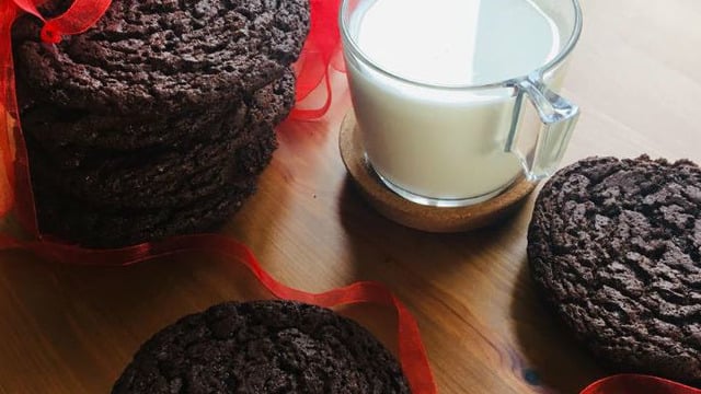 Ilık Sütün Yanına: Kolay Brownie Kurabiye