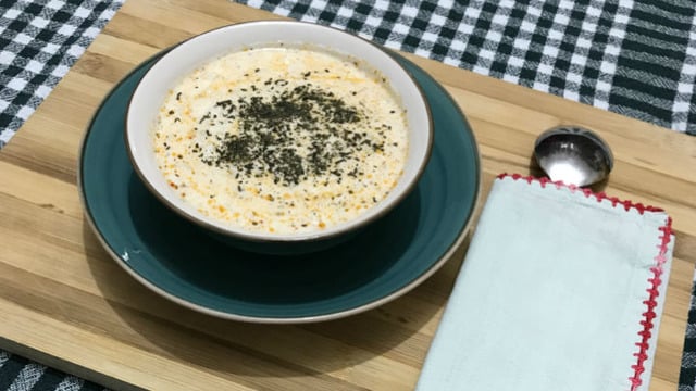 Yemeklere Başlangıç: Kolay Yoğurt Çorbası