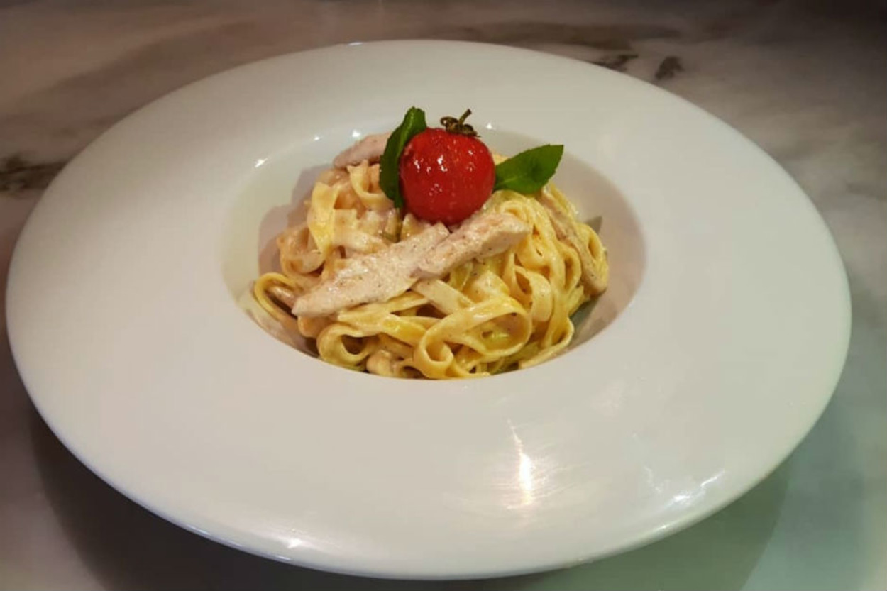 İtalya'dan Geldi: Fettuccine Alfredo