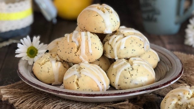 Ferah Aromasıyla: Limonlu Haşhaşlı Kurabiye
