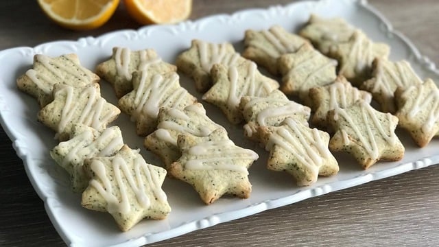 Kahveye Eşlikçi: Limon Soslu Kurabiye