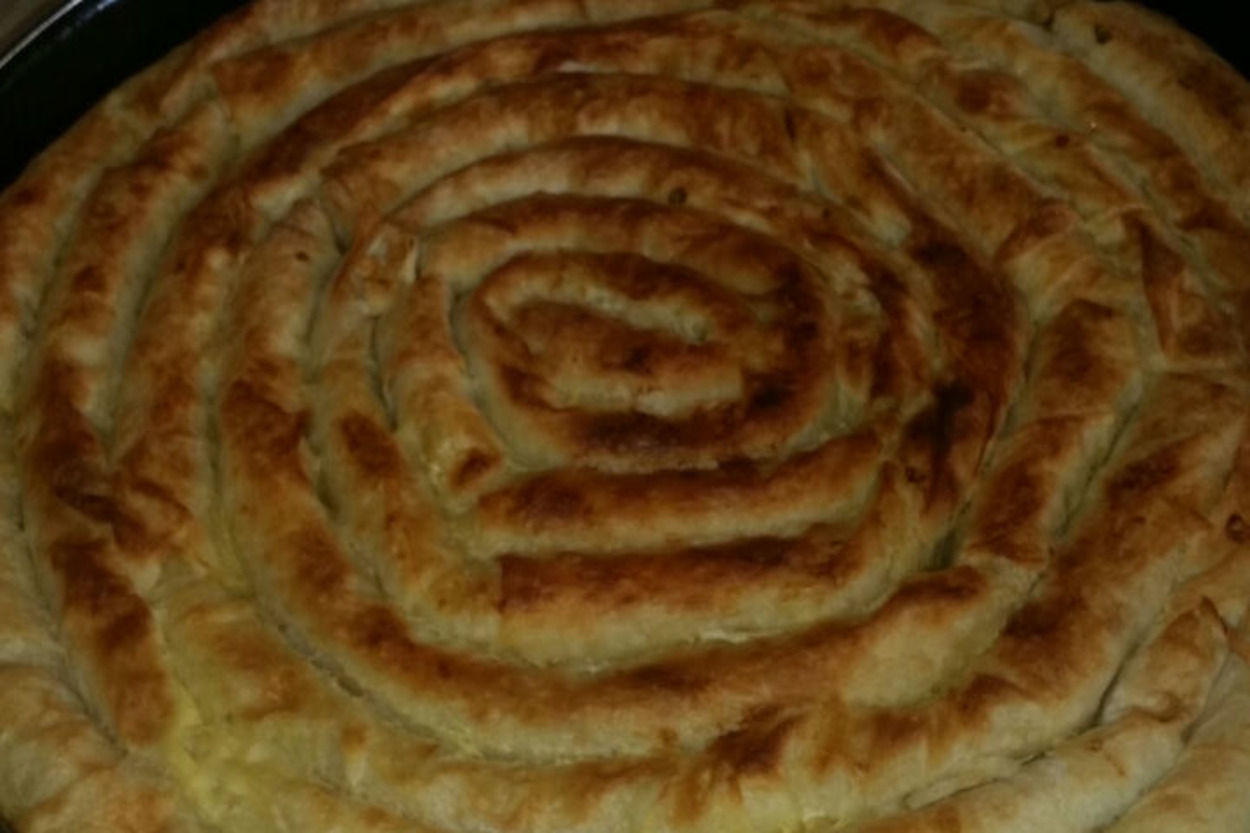 Mis Gibi Kokan: Kol Böreği