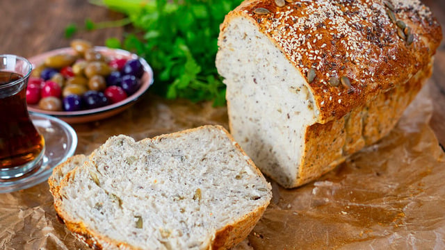 Besin Değeri Yüksek: Chia Tohumlu Ekmek