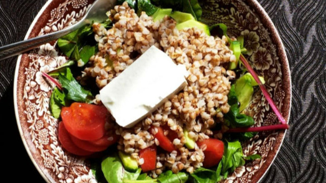 İştah Açan: Karabuğdaylı Fit Salata