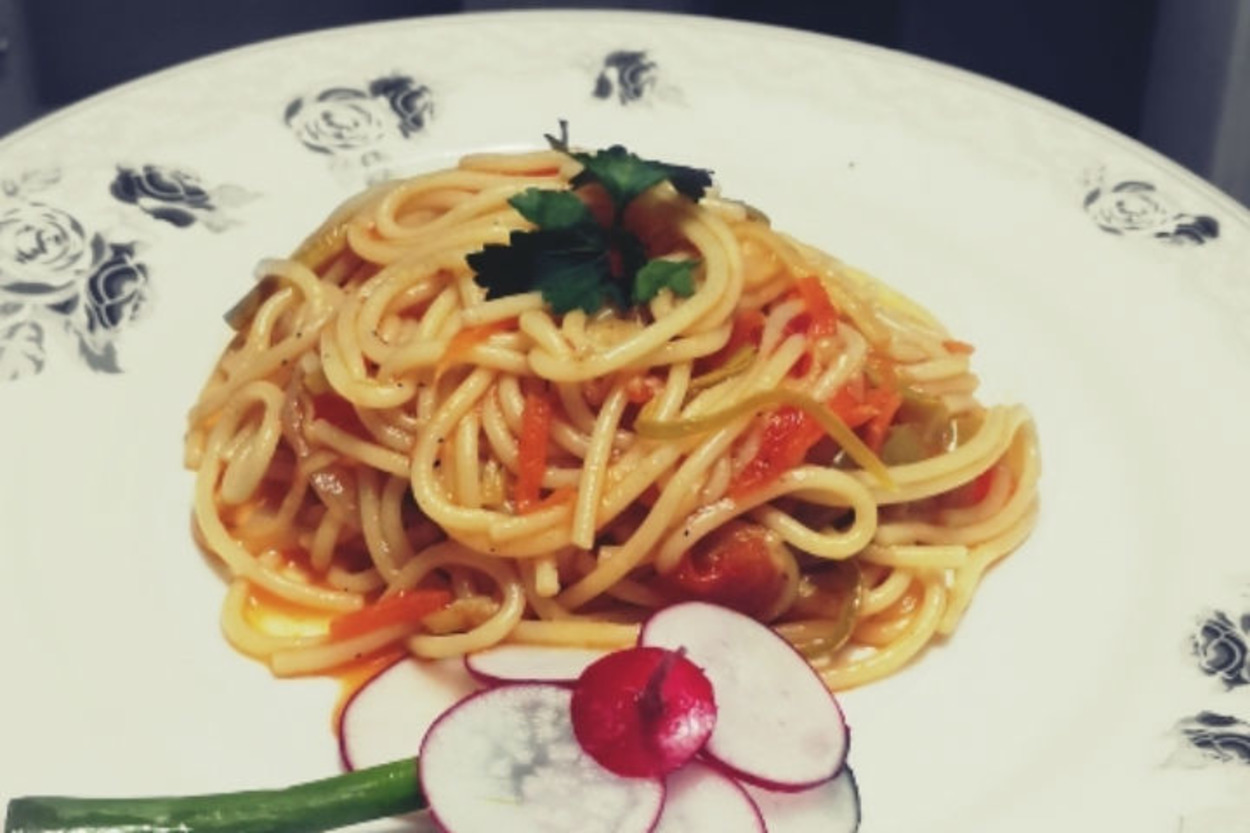 İştah Açan: Rengarenk Spagetti