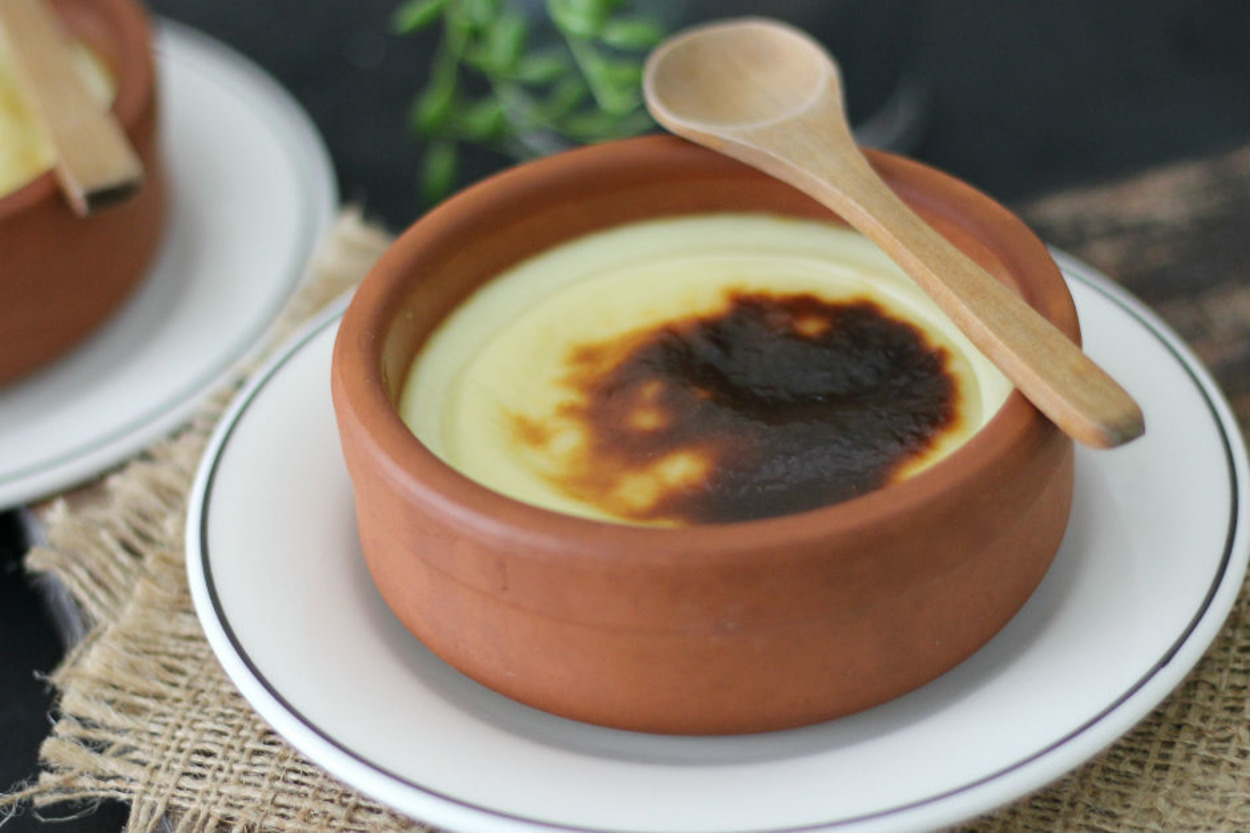 10 Dakikada Hazır: 3 Malzemeli Fırın Muhallebi