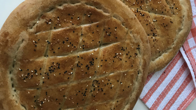 Lezzeti Garanti: Yumuşak Ramazan Pidesi
