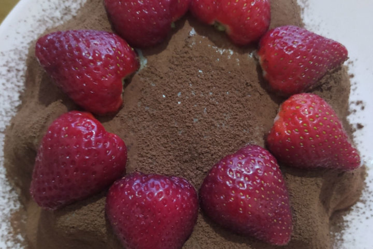 Leziz Tatlı: Kedi Dilli Tiramisu