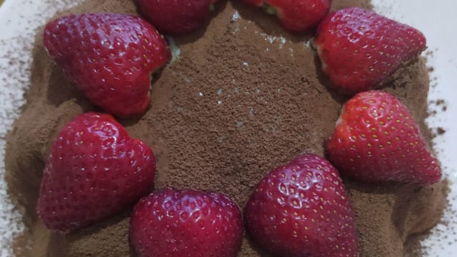 Leziz Tatlı: Kedi Dilli Tiramisu