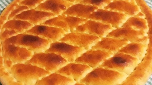 Her Yemeğin Yanına: Ekmek Pide