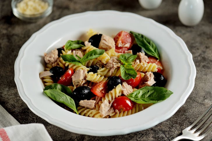 Ton Balıklı Makarna Salatası Tarifi