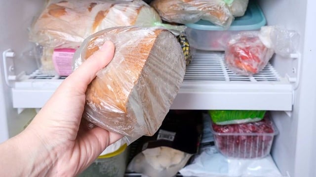 Uzun Süre Bayatlamasın, Küflenmesin: 4 Kolay Yöntemle Ekmek Nasıl Saklanır?