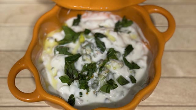 Girit'ten Geliyor: Çağlalı Tzatziki