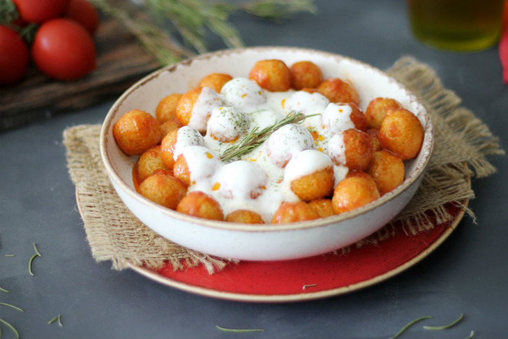 Tarhanalı Bulgur Köftesi Tarifi