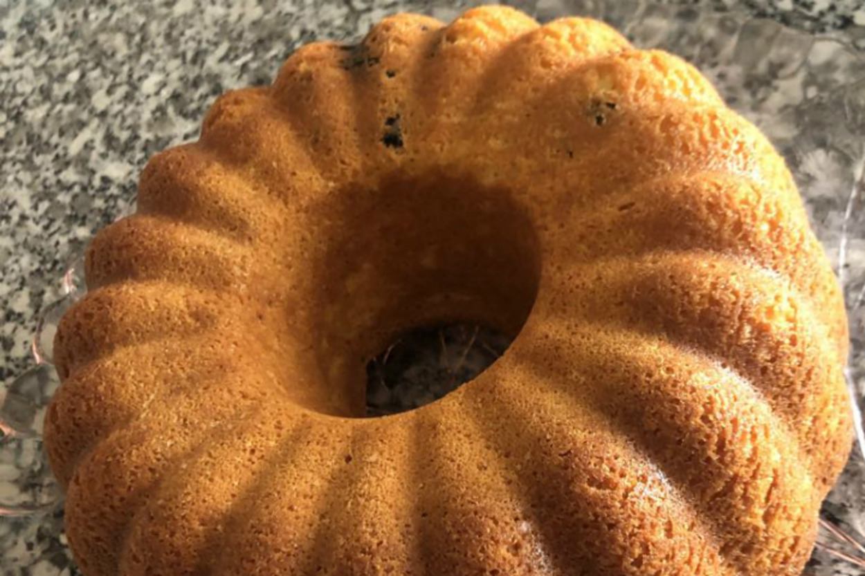 Ağızda Dağılır: Damla Çikolatalı Limonlu Kek