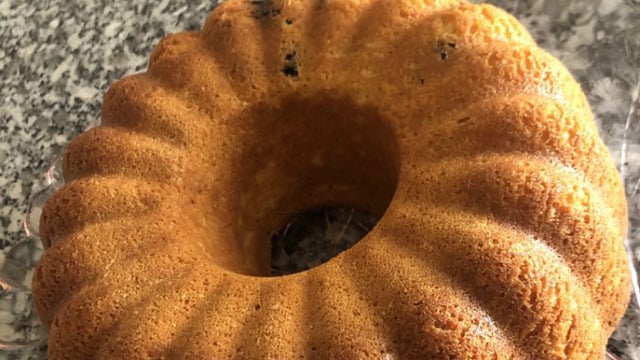 Ağızda Dağılır: Damla Çikolatalı Limonlu Kek