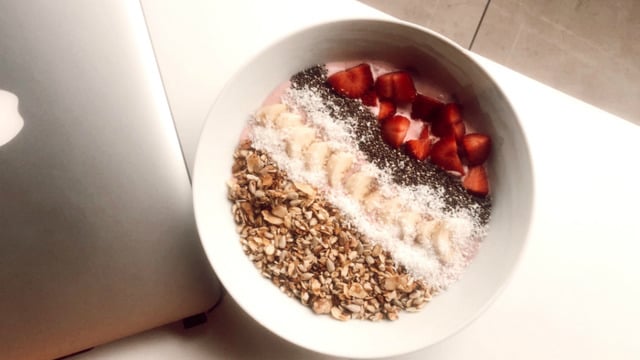 Tok Tutan Ferah Lezzet: Sağlıklı Kahvaltılık Bowl