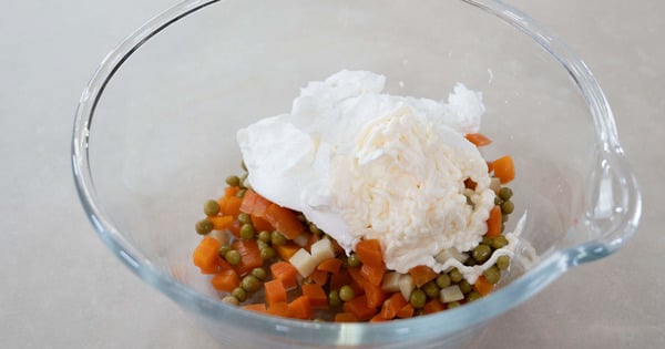 garniturlu-makarna-salatasi-asama2
