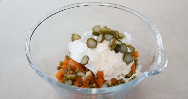 garniturlu-makarna-salatasi-asama3