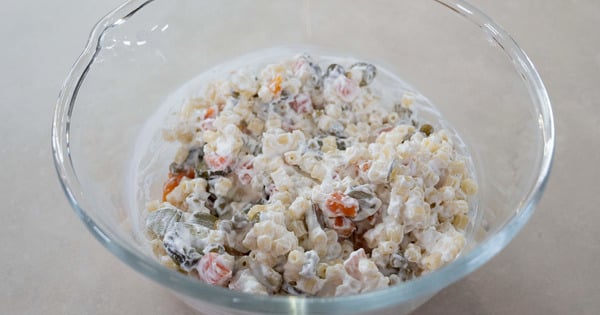 garniturlu-makarna-salatasi-asama5