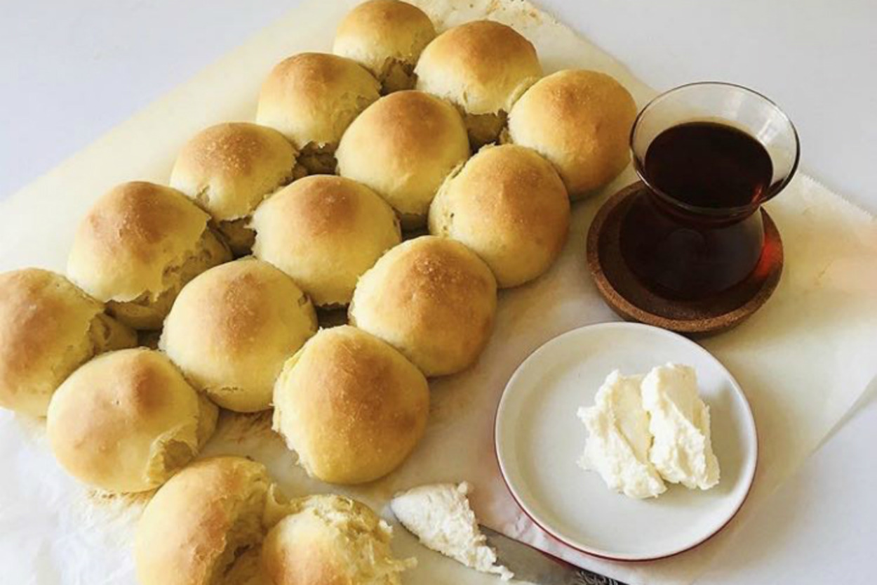 Yumuşacık Ekmek Topları: Roll Ekmek