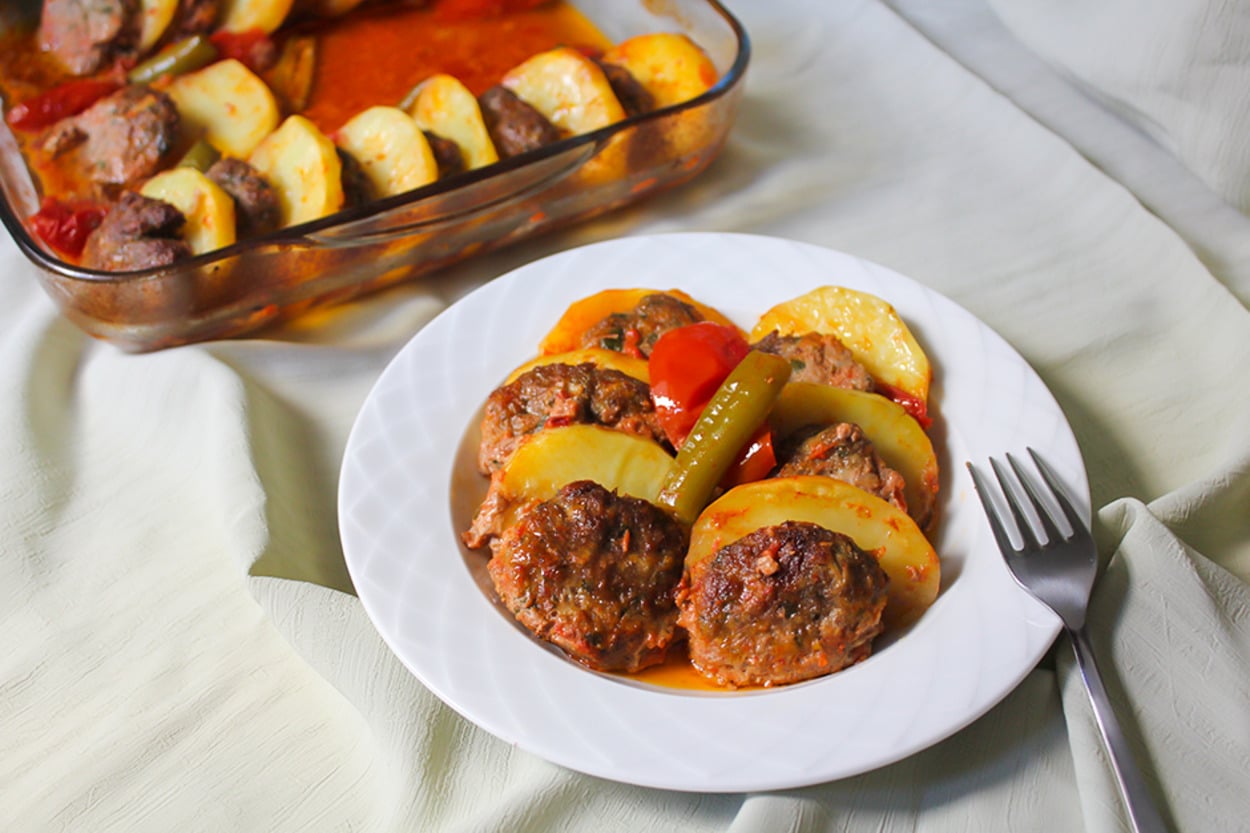Bir Lezzet Klasiği: Patatesli Köfte Dizmesi