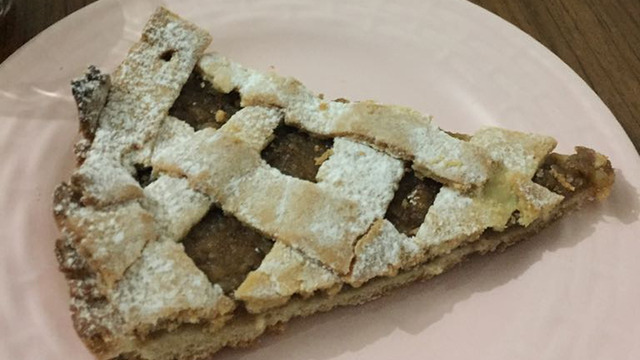 Mükemmel Uyum: Elmalı Tarçınlı Turta