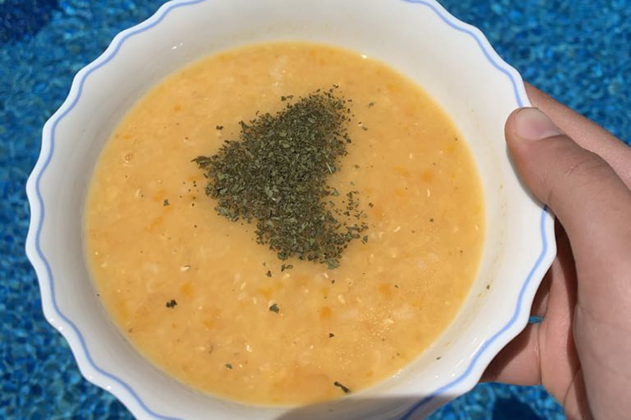 Enfes Lezzet: Domatesli Mercimek Çorbası