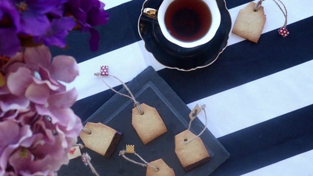 Tarçın Kokusu Evi Sarar: Çay Poşeti Kurabiye