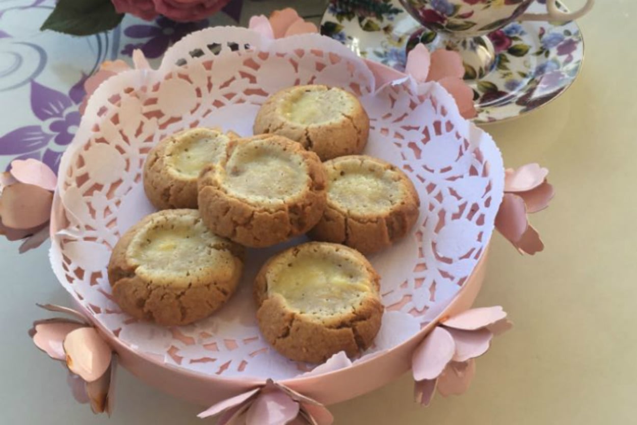 Vanilyalı Limon Kokusuyla: Mini Cheesecake Lokmaları