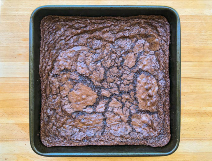 https://www.insider.com/homemade-chocolate-brownies-common-baking-mistakes-photos#using-too-much-flour-expectedly-made-for-thicker-brownies-1 | insider