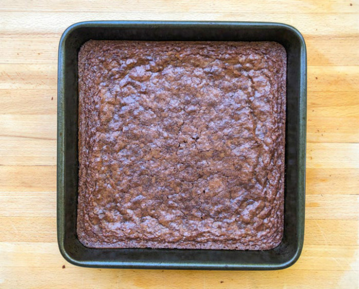 https://www.insider.com/homemade-chocolate-brownies-common-baking-mistakes-photos#using-too-much-flour-expectedly-made-for-thicker-brownies-1 | insider
