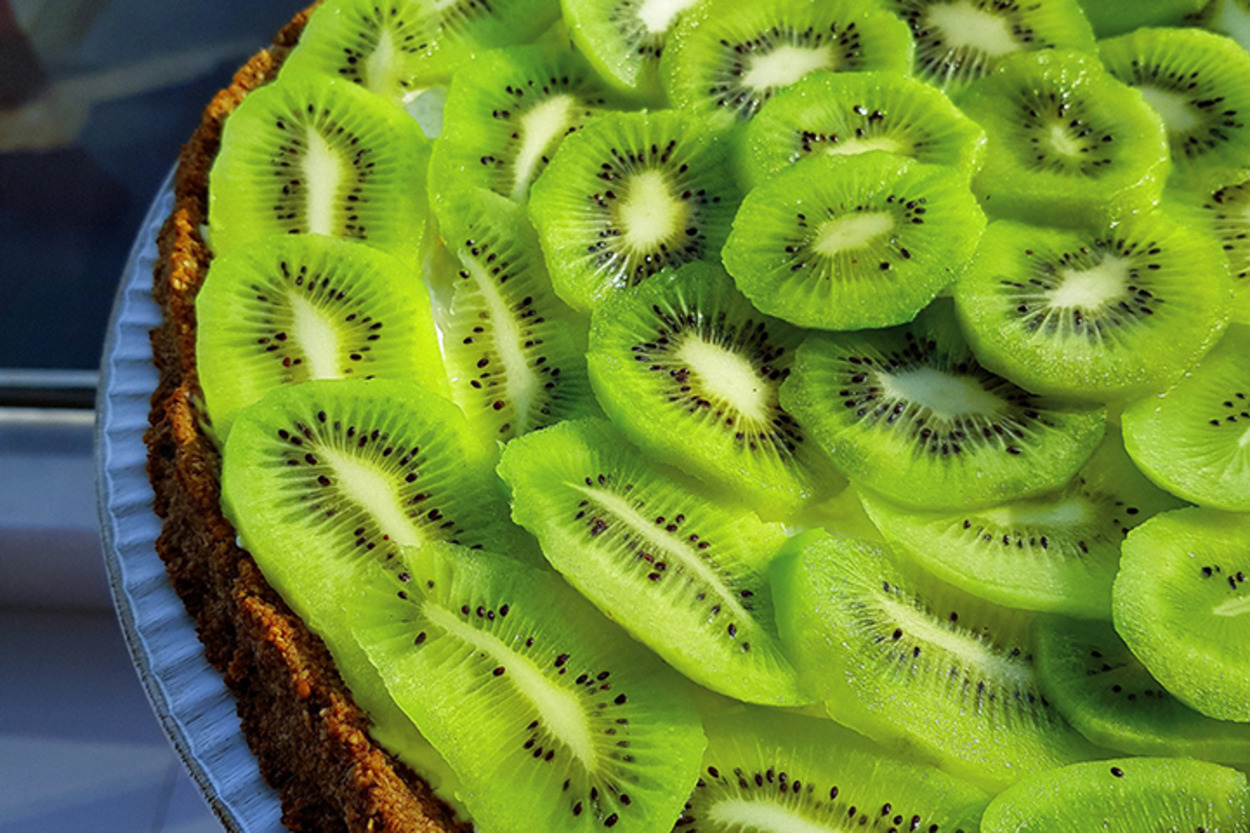 Sofralarda Şölen Yaratacak: Kivili Fit Cheesecake